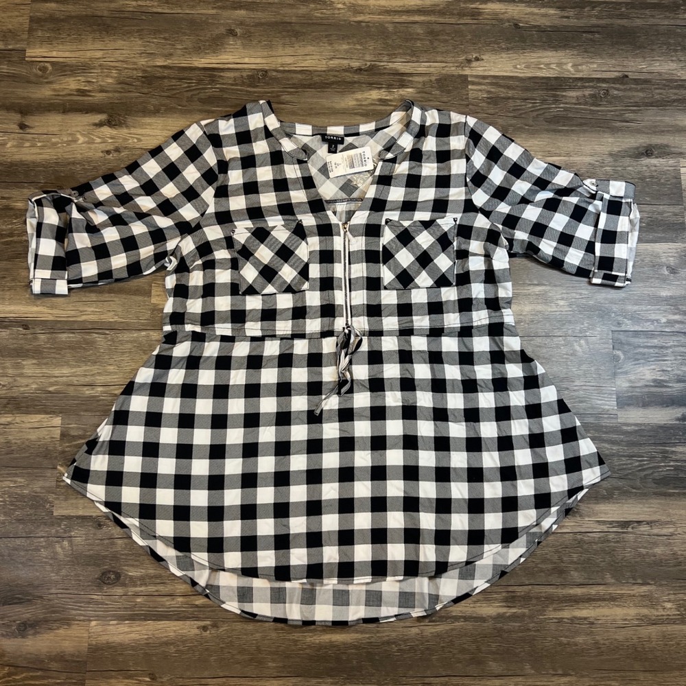 Torrid NWT Buffalo Plaid Zip Front Tunic Blouse Black White Size 2 (2X)